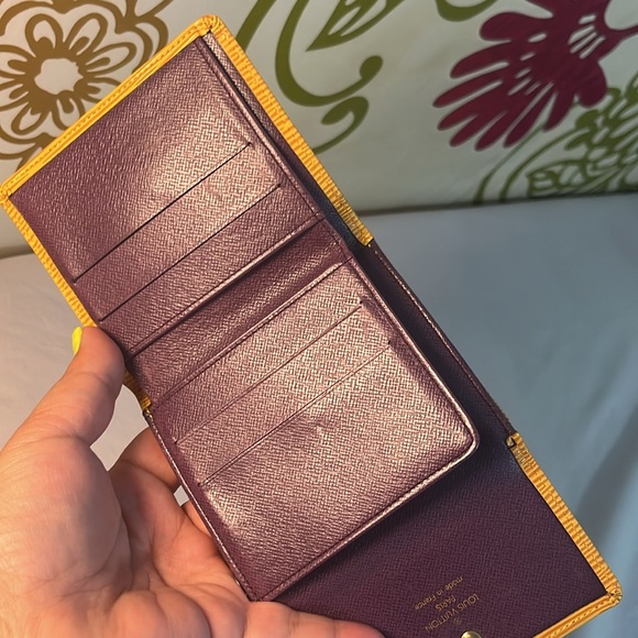 LV WALLET. - Picture 8 of 10